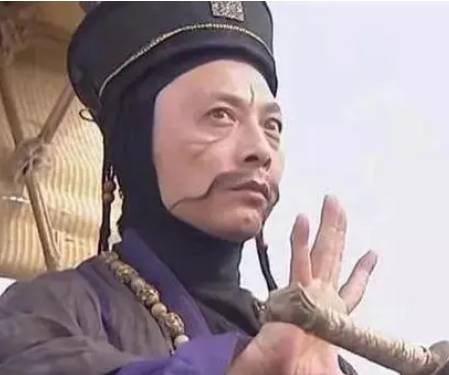 余沧海历史图片