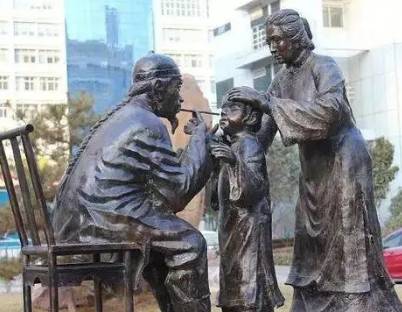 天花历史图片