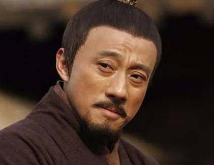 掩面大哭历史图片