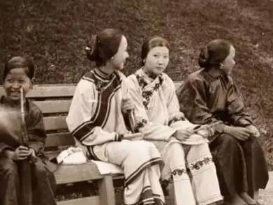 裹脚历史图片